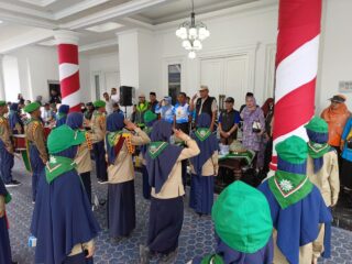 Karnaval Meriahkan Kemah Tahfidz dan Bahasa VIII di Sidrap