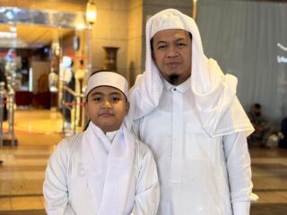 Lebaran di Tanah Suci, Dr. Bunyamin Yapid Pastikan Jamaah Annur Terlayani Maksimal
