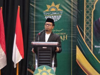 Dr. Bunyamin Yapid Hadiri Wisuda XIX Ma’had Aly As’adiyah, Ajak Alumni Jaga Nama Besar Pesantren