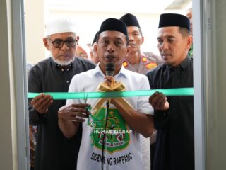 Resmikan Ponpes Ar-Rayyan, Bupati Syaharuddin: Semakin Kuat Generasi Qur'ani di Bumi Nene Mallomo