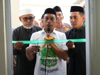 Resmikan Ponpes Ar-Rayyan, Bupati Syaharuddin: Semakin Kuat Generasi Qur'ani di Bumi Nene Mallomo